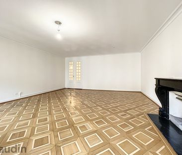 Appartement de 6 pièces dans le quartier Philosophes-Bastions - Photo 2