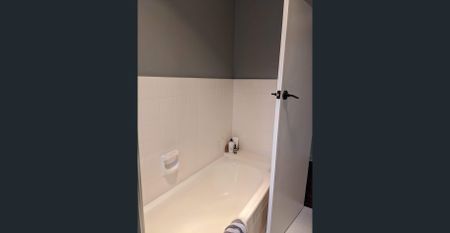 A home for the house proud - Photo 4