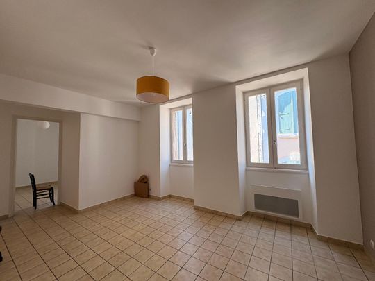 Location Appartement 2 pièces 36m² AUBENAS 07200 - Photo 1