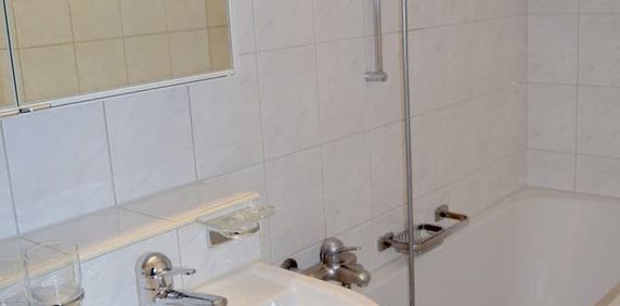 1.5 Zimmer, 32 m², 1. Stock - Foto 2