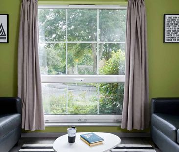 Silver Ensuite - Photo 2