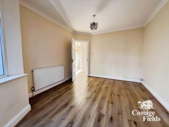 4 bedroom semi-detached house to rent - Photo 1