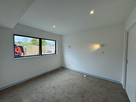 Brand New 2 Bedroom Apartment - Photo 4