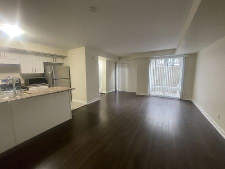 For Lease - 10 DUNSHEATH Way Unit# 217, Markham, Ontario - Photo 2