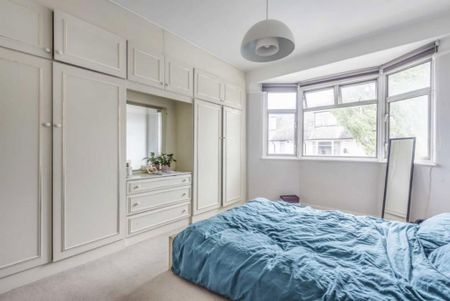 3 bedroom terraced house to rent - Photo 4