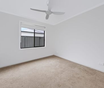 4 Bedroom home in Davoren Park - Photo 2