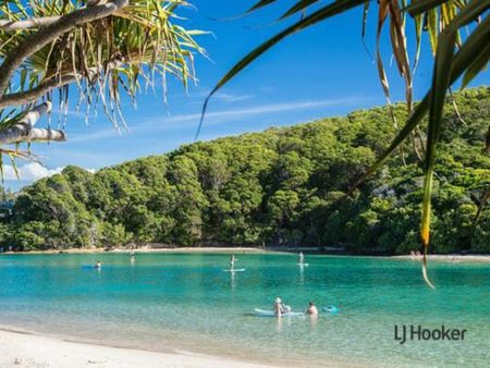 PERFECTLY POSITIONED TWO BEDROOM UNFURNISHED DUPLEX - Photo 3