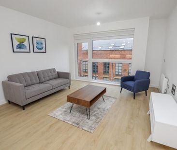 2 bedroom flat to rent - Photo 2