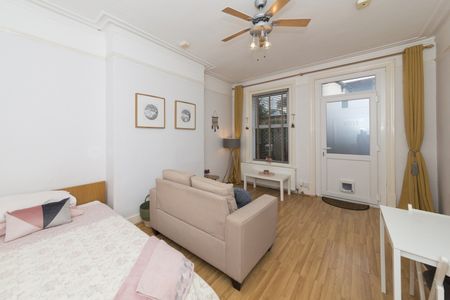 Studio Flat, Mansfield Road, RG1 - Photo 2