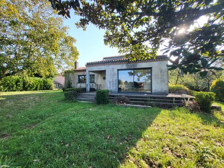 Maison à Louer Saint Saviol - Photo 4