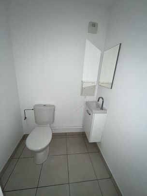 Location Appartement 3 pièces 75m² - Photo 1