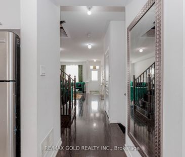 For Lease - 39 Chesterwood Crescent, Brampton, Ontario - Photo 1