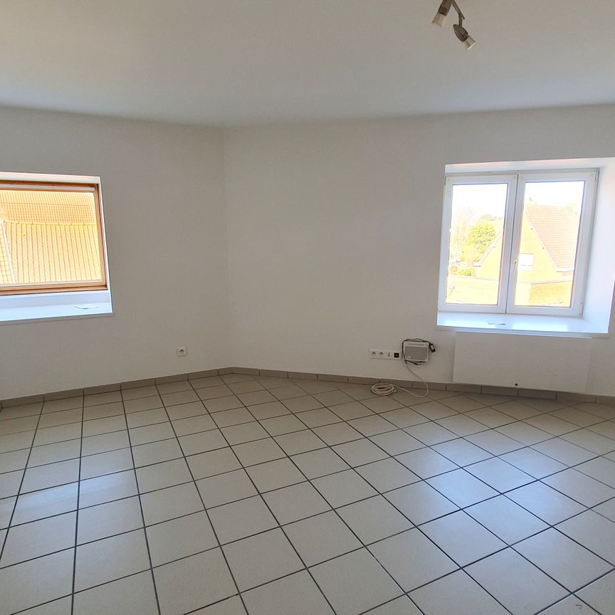 Location Appartement 4 pièces 68m² COUDEKERQUE BRANCHE 59210 - Photo 1