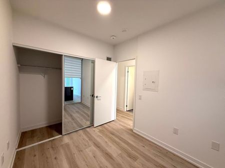 For Lease - 395 square one Drive Unit# 407, Mississauga, Ontario - Photo 2