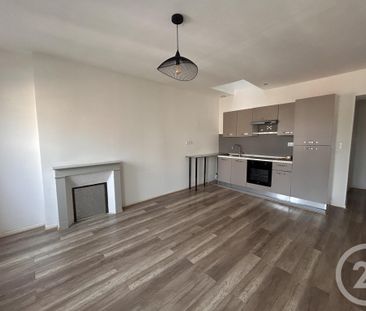 Location Appartement 2 pièces 45m² GRANVILLE 50400 - Photo 1