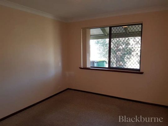 “Affordable Living in Desirable Booragoon!” - Photo 1