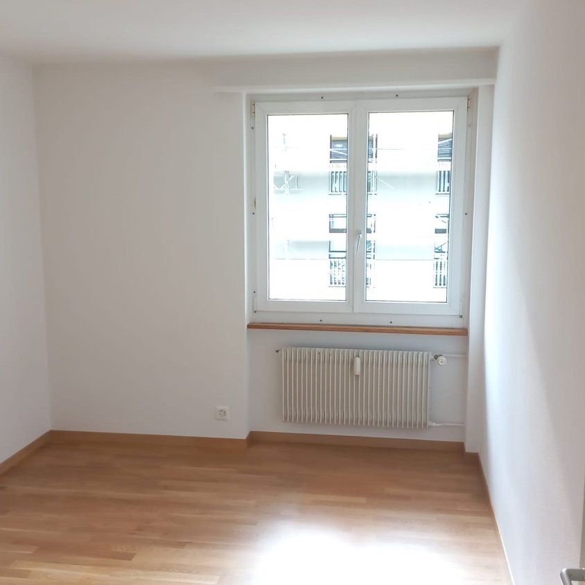 4 1/2-Zimmerwohnung im 2. Stock - Photo 1