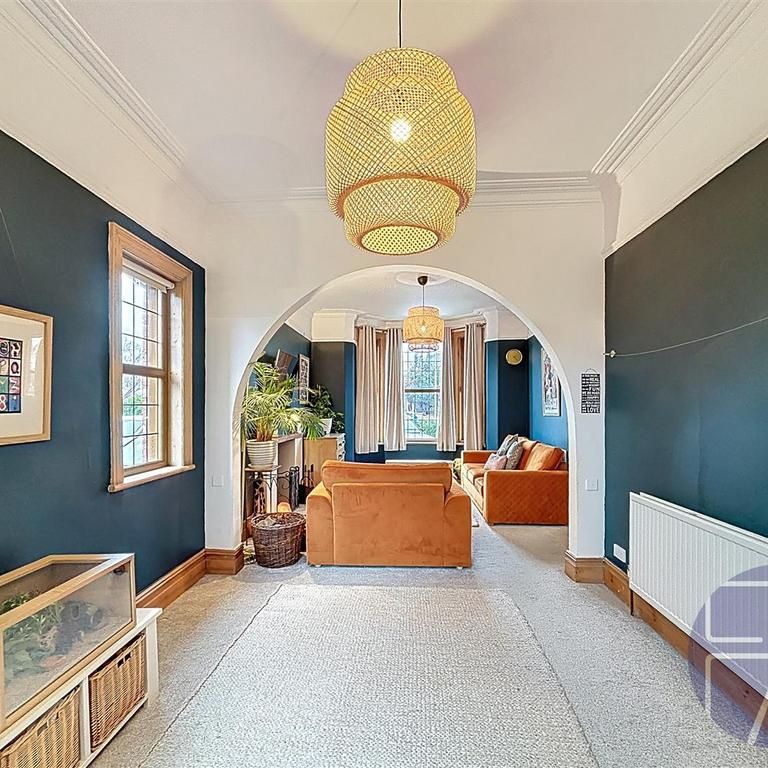 3 bedroom semi-detached house to rent - Photo 1