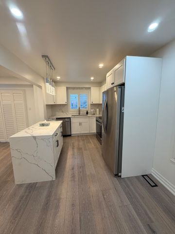 For Lease - 4679 Thomas Alton Boulevard, Burlington, Ontario - Photo 3