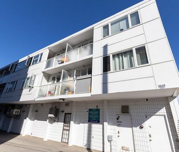 Mainstreet Plaza - Photo 3