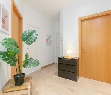 Carrer de Muntaner, Barcelona, Catalonia 08021 - Photo 4