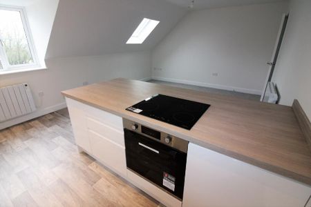 2 bedroom apartment to rent - Photo 4