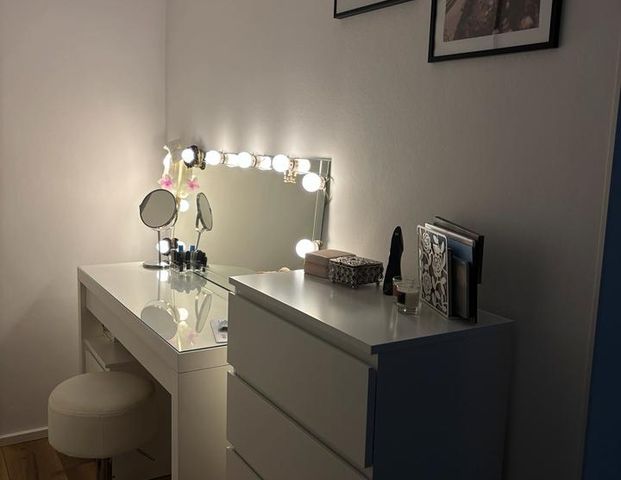 Nachmieter gesucht zum 01.01.26 | 1,5 Zimmer - Photo 1