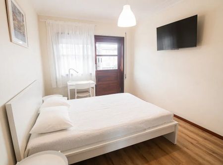 Rua Henrique Galvão, Vila Nova de Gaia, Porto 4430 - Photo 2