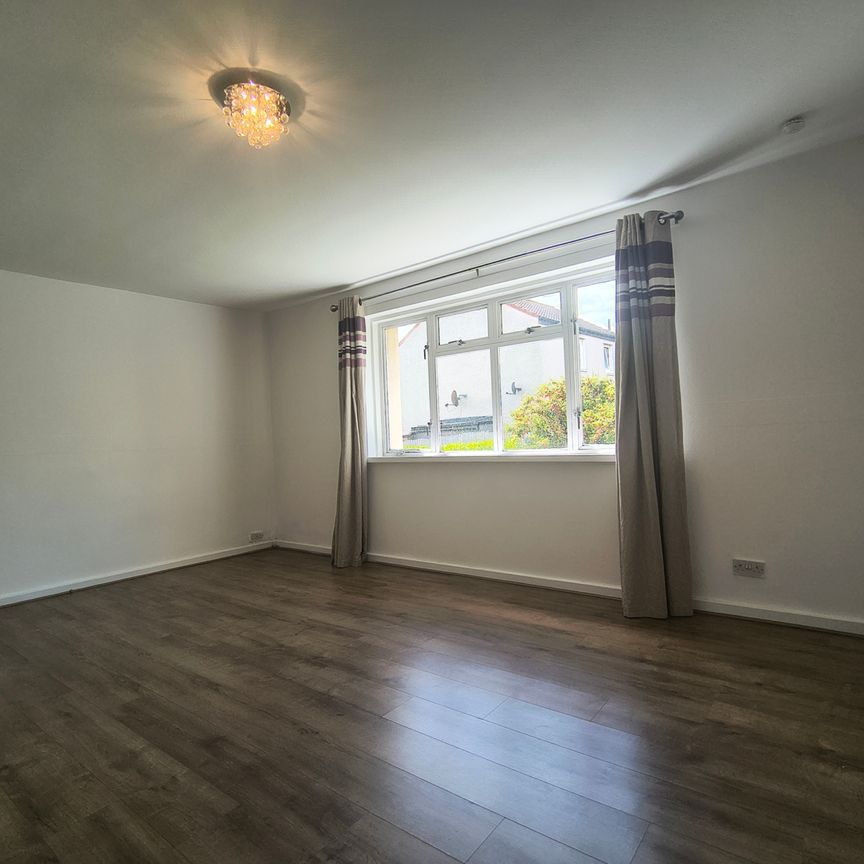 Firrhill Drive, Edinburgh, EH13 9ER - Photo 1