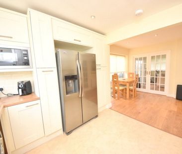 Blind Lane, Flackwell Heath, High Wycombe,HP10 - Photo 6