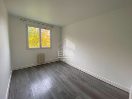 APPARTEMENT DE 3 PIECES A LOUER A PLAISIR CENTRE - Photo 2