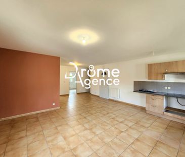 Location Appartement 3 pièces 65m² ST MARCEL LES VALENCE 26320 - Photo 3