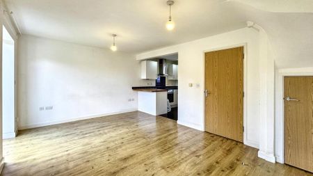 4 bedroom house to rent - Photo 2