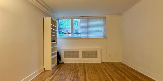 Appartement Montréal (Côte-des-Neiges/Notre-Dame-de-Grâce) À Louer - Photo 3