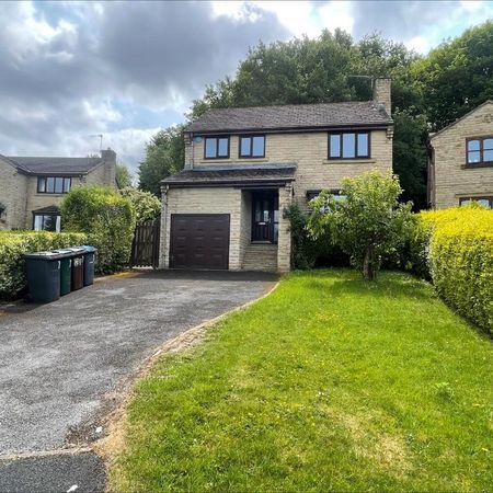 4 bedroom detached house to rent - Photo 4