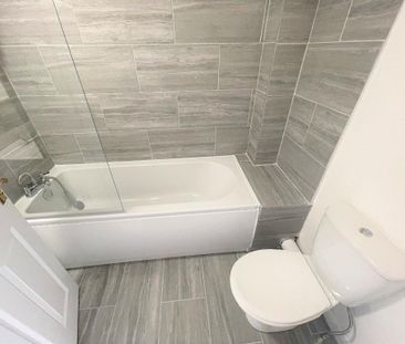 Terraced House - Photo 3