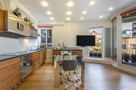 Marshall Street, W1F, London - Photo 2