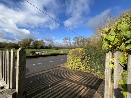 1 bedroom cottage to rent - Photo 4