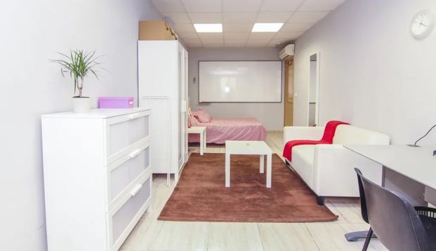 Carrer de Sant Vicent Màrtir, Valencia, Valencian Community 46002 - Photo 1