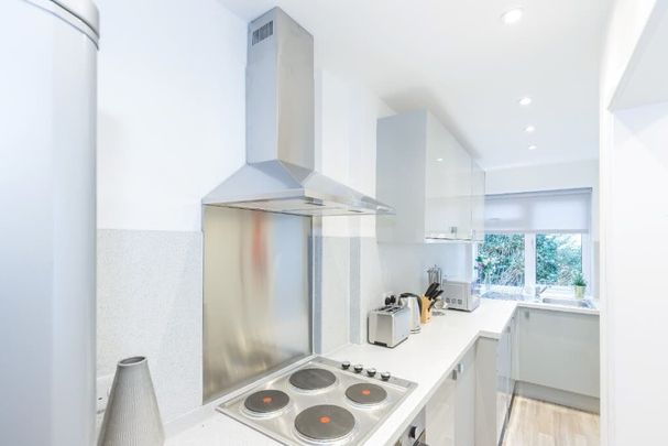Station Road, Filton - Photo 1