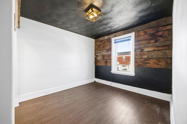 For Lease - 244 ROCHESTER Street Unit# 2, West Centre Town, Ontario - Photo 1