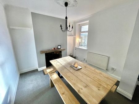 Station Street, BARRY - Photo 3