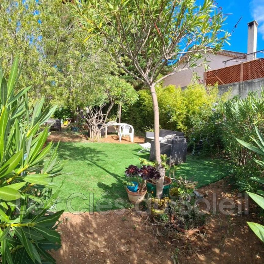 Location appartement 3 pièces 47 m² Bandol - Photo 1