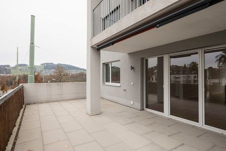 "Living is... enjoying your free time!" - Foto 5