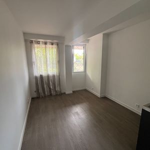 Apartment - Photo 2