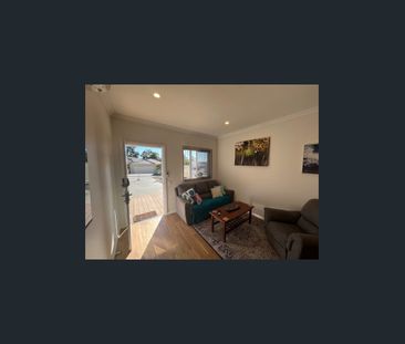 Affordable & Comfortable Living - Photo 2