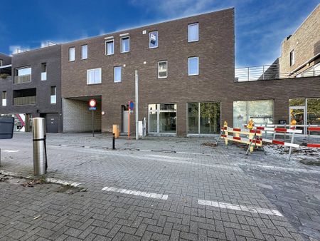 Ruim appartement in het centrum met groot terras, 1 slaapkamer, staanplaats en berging. - Foto 3