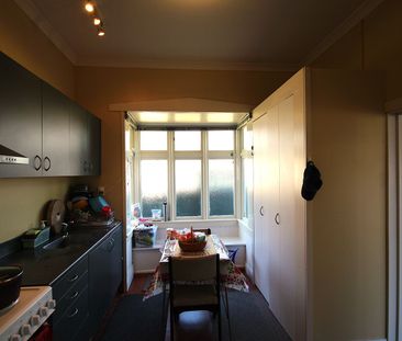 Charming 3-Bedroom Home - Photo 2