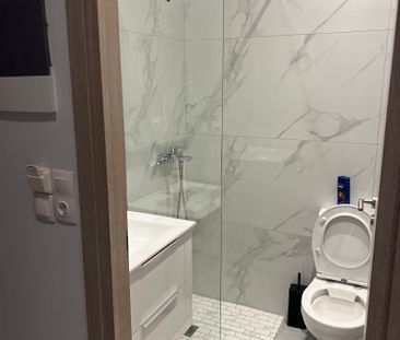 Ενοικίαση κατοικίας, 18 τ.μ., Αθήνα, 350 € - Photo 3