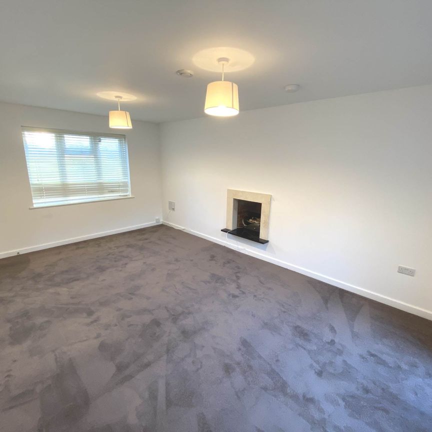 Price £2,700 pcm - Available Now - Unfurnished - Photo 1